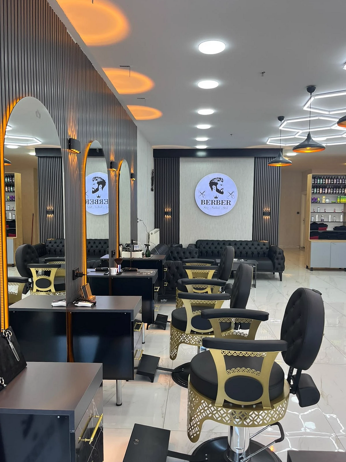 Kemerli aynalar ve çalışma istasyonları